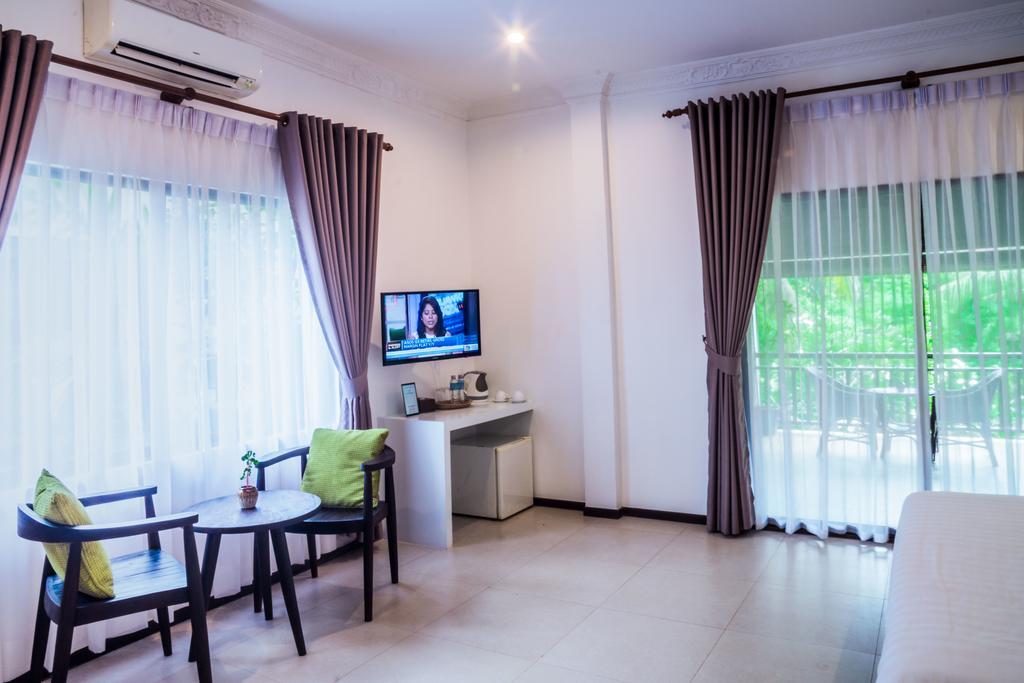 Angkor Yellow Villa Siem Reap Buitenkant foto