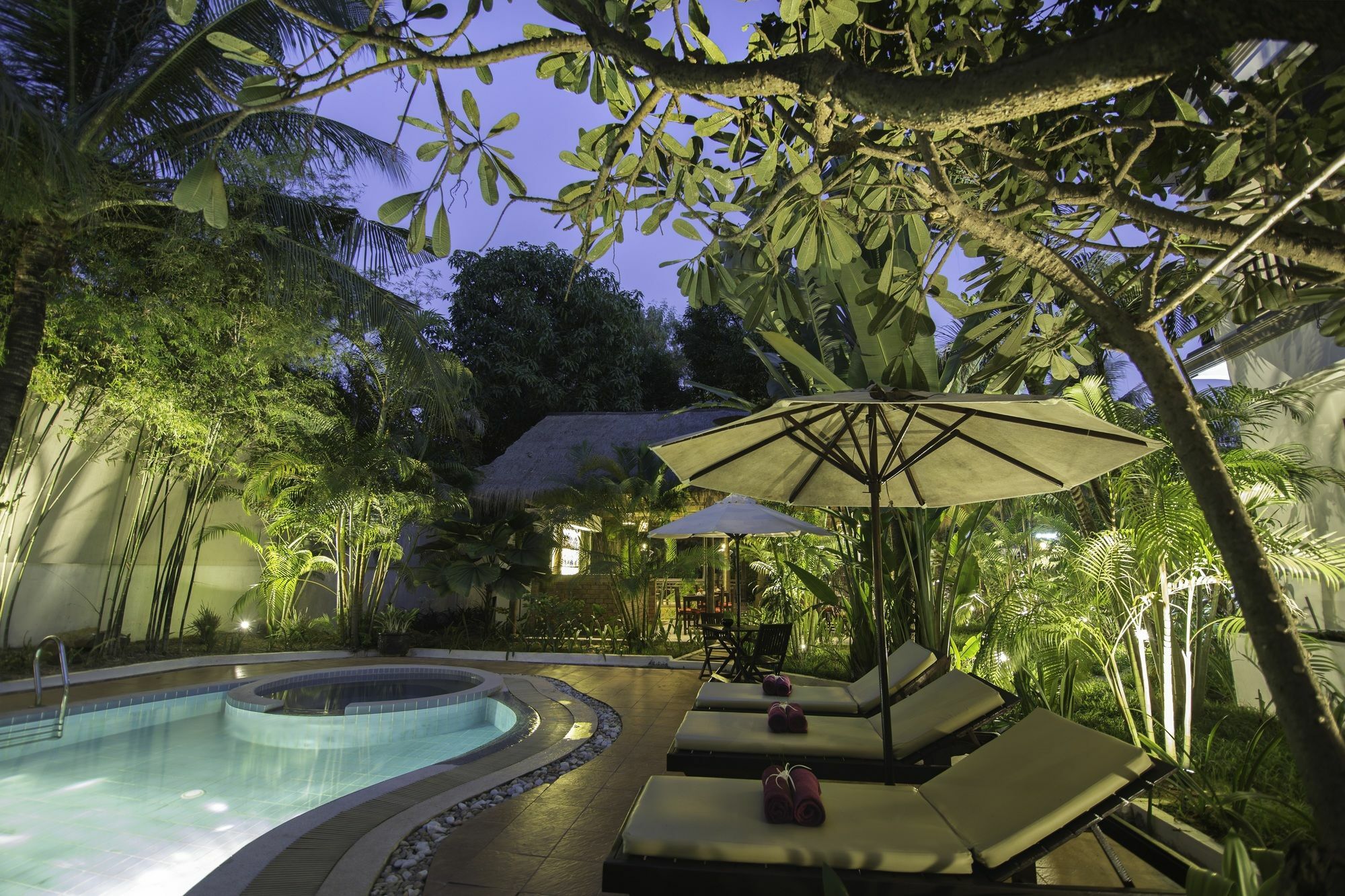 Angkor Yellow Villa Siem Reap Buitenkant foto