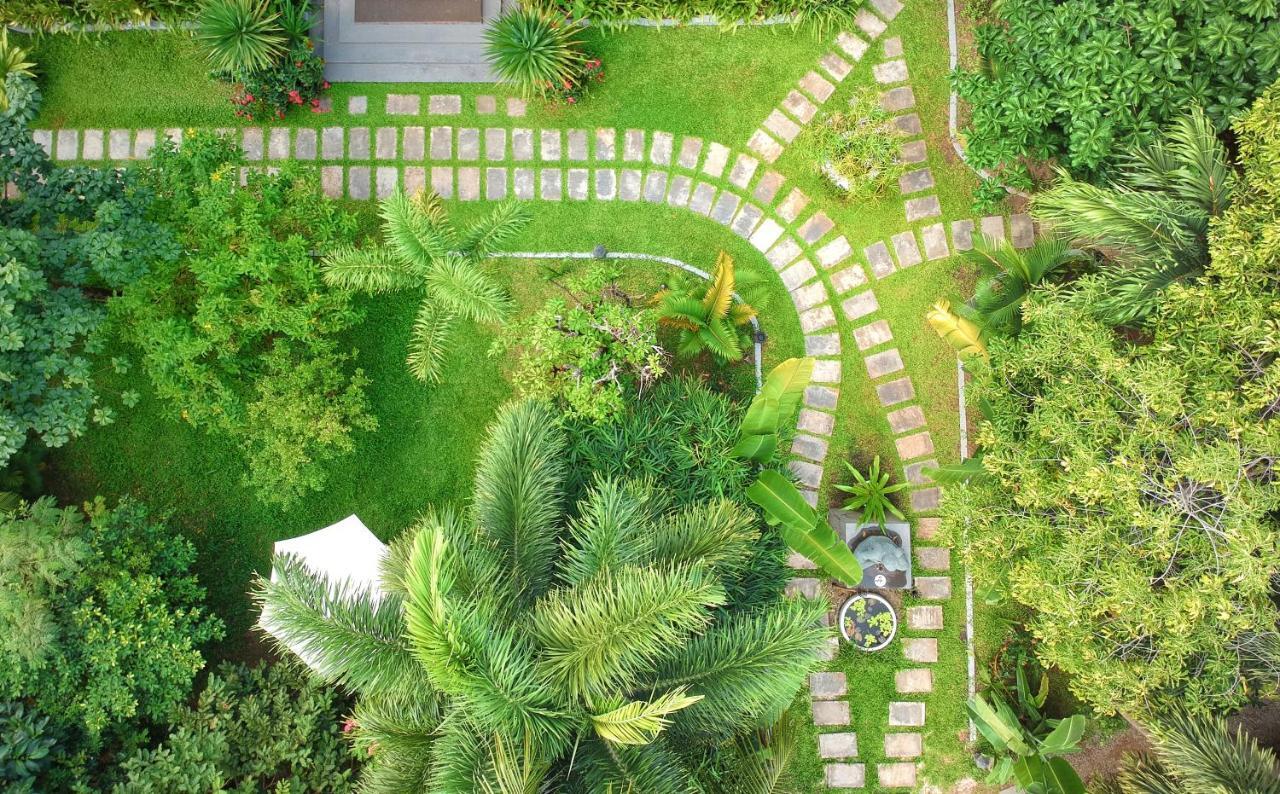 Angkor Yellow Villa Siem Reap Buitenkant foto